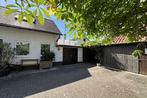 Wohn- und Geschäftshaus in FR St.Georgen mit großem Garten und Innenhof – Die vollständige Adresse der Immobilie erhältst du vom Anbieter., 79111 St. Georgen-Nord, Freiburg im Breisgau – Vorschaubild 9