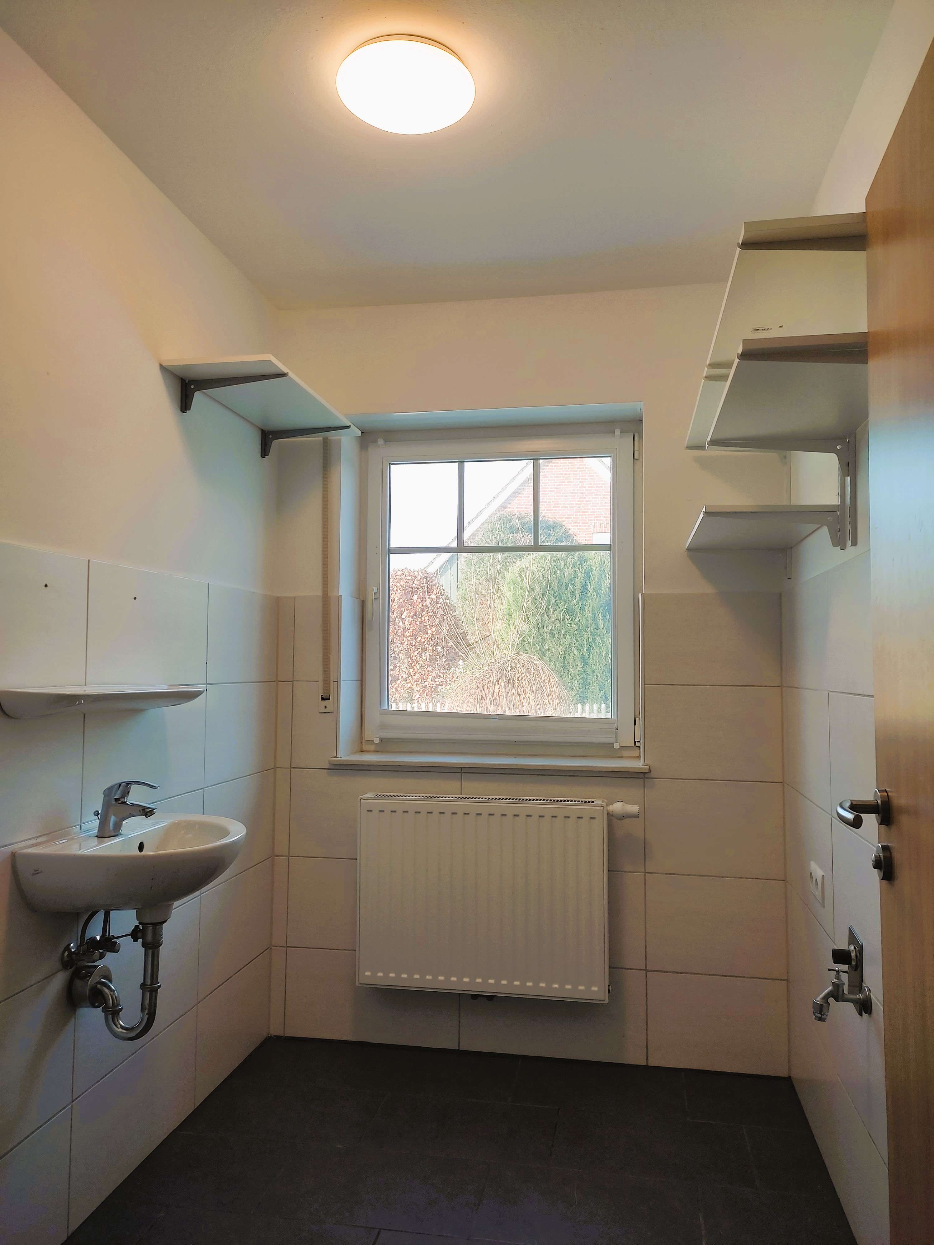 Immobilie in Leezdorf - Heute Einfamilienhaus, morgen Zweifamilienlösung - Doppelhaushälfte mit maximaler Flexibilität - Bild 3