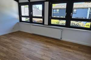 Neuwertiges Reihenmittelhaus mit PV-Anlage, Fußbodenheizung, neuem Dach, eigenem Garten & Garage – Die vollständige Adresse der Immobilie erhältst du vom Anbieter., 27753 Deichhorst, Delmenhorst – Vorschaubild 26