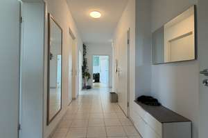 Großzügige 5-Zimmer-Wohnung mit zwei Dachterrassen und Aufzug direkt in Ihr Zuhause – Im Schollengewann 1, 69123 Wieblingen, Heidelberg – Vorschaubild 13