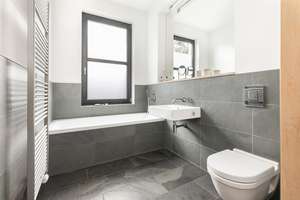 Rummelsburger Bucht: Townhouse mit Privat-Garten und Pavillon, Atelier-Etage, Parkplatz, Spreenähe – Vicki-Baum-Straße 58, 10317 Rummelsburg, Berlin – Vorschaubild 31