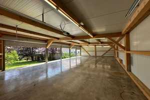 Attraktives MFH mit 3 Einheiten, Autohalle, Garage, Carport, Wintergarten mit TOP-Rendite & Optionen – Augsburg (Kreis) – Vorschaubild 3