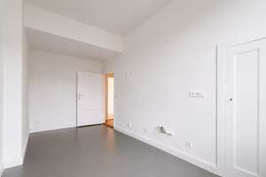 Bezugsfrei & renoviert: 3-Zimmer-Altbauwohnung mit Süd-Westbalkon nahe Schloss Charlottenburg – Die vollständige Adresse der Immobilie erhältst du vom Anbieter., 10589 Charlottenburg, Berlin – Vorschaubild 8