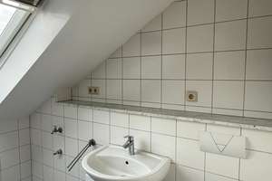 ** Helle Dachgeschosswohnung im Herzen Kalks ** – Johann-Mayer-Str. 7, 51105 Kalk (Ortsteil), Köln – Vorschaubild 4