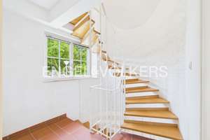 Großzügiger Sonnenbalkon vereint mit lichtdurchflutetem Maisonette-Flair nahe dem Krefelder Stadt... – Die vollständige Adresse der Immobilie erhältst du vom Anbieter., 47803 Inrath/Kliedbruch, Krefeld – Vorschaubild 3