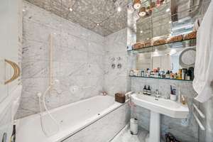 Stilvolles Penthouse mit sonniger Dachterrasse und exklusiver Ausstattung – Die vollständige Adresse der Immobilie erhältst du vom Anbieter., 81245 Obermenzing, München – Vorschaubild 9