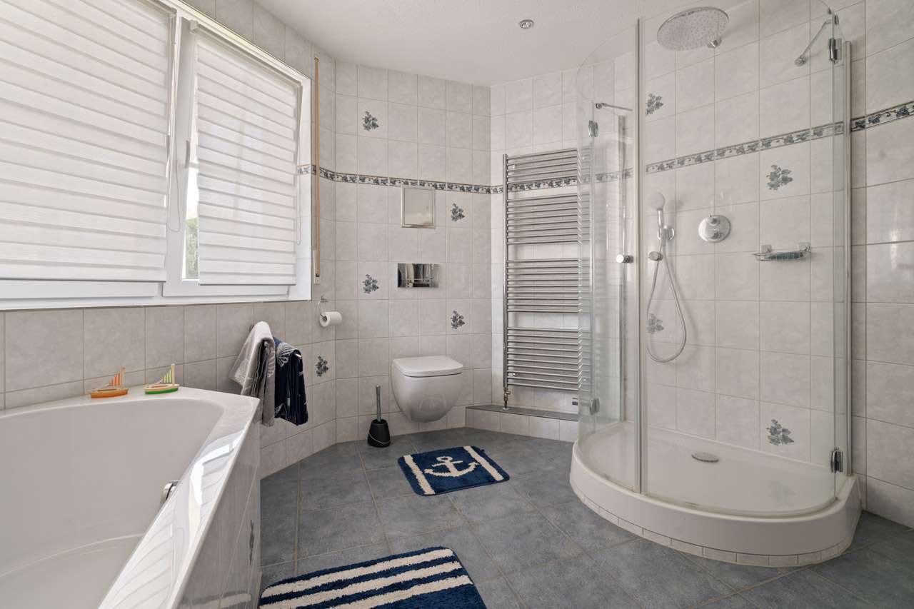 Immobilie in Schwarz - Preisoffensive! Wohnen und Vermieten in perfekter Kombination! - Bild 7