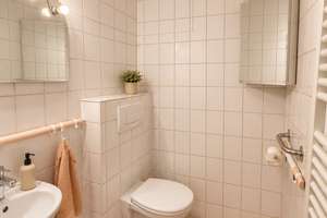 Charmantes Reihenendhaus mit Südwestgarten, ausgebautem Dachgeschoss und Garage – großzügiges Wohnen – Die vollständige Adresse der Immobilie erhältst du vom Anbieter., 30629 Misburg-Nord, Hannover – Vorschaubild 8