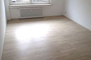  Modernisierte 2-Zimmer-Wohnung mit Tageslichtbad in ruhiger Lage nahe Uniklinik & Universität – Dinglerstr. 7, 45145 Holsterhausen, Essen – Vorschaubild 19