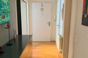 Platz an der Sonne mit Blick über die Gründlach -  4Zi. - Maisonette-Whg. mit Balkon + Loggia – Die vollständige Adresse der Immobilie erhältst du vom Anbieter., 90427 Großgründlach, Nürnberg – Vorschaubild 7