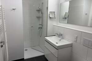 Moderne 3-Zimmer Wohnung mit Balkon in Flingern Nord – provisionsfrei – Die vollständige Adresse der Immobilie erhältst du vom Anbieter., 40235 Flingern Nord, Düsseldorf – Vorschaubild 8