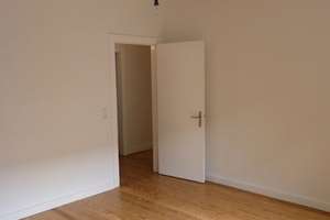 Gepflegte und gut geschnittene 3 Zi.-Whg. in Winterhude  – Stammannstr. 37, 22303 Winterhude, Hamburg – Vorschaubild 3