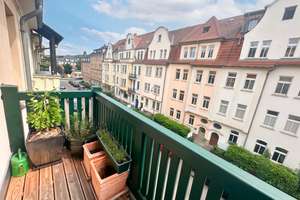 Charmante 3-Zimmer-Altbauwohnung mit zwei Balkonen im Jenaer Damenviertel