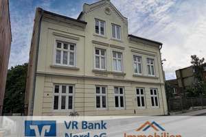 Modernisiertes Mehrfamilienhaus in zentraler Innenstadtlage mit vier Wohneinheiten
