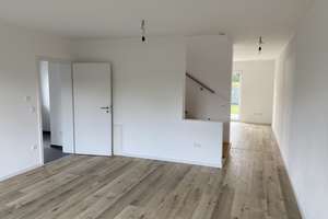 Wunderschöne Doppelhaushälfte zu vermieten in 84187 Hösacker, Gemeinde Weng – Raffacher Straße 20, 84187 Weng – Vorschaubild 10