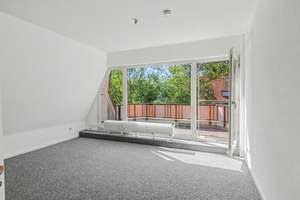 Sofort verfügbar - Solide Eigentumswohnung mit 2 Zimmern in Berlin-Zehlendorf – Die vollständige Adresse der Immobilie erhältst du vom Anbieter., 14165 Zehlendorf, Berlin – Vorschaubild 3