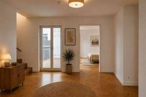 Provisionsfrei: Außergewöhnliche Dachgeschosswohnung mit Blick über Berlin und toller Dach-Terrasse – Die vollständige Adresse der Immobilie erhältst du vom Anbieter., 10117 Mitte (Ortsteil), Berlin – Vorschaubild 7