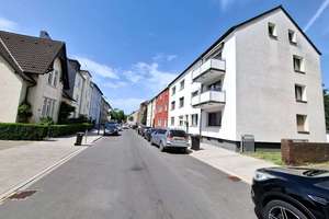 Attraktives Mehrfamilienhaus mit 7 Wohnungen und 6 Garagen-Solide Kapitalanlage-Gelsenkirchen-Horst – Die vollständige Adresse der Immobilie erhältst du vom Anbieter., 45899 Horst, Gelsenkirchen – Vorschaubild 9