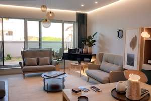 Elegante 4-Zimmer-Maisonette mit Balkon & TG-Stellplatz – Wohnen über den Dächern von Offenbach – Die vollständige Adresse der Immobilie erhältst du vom Anbieter., 63071 Bachschule, Offenbach am Main – Vorschaubild 3