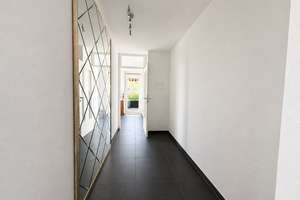 Stilvolle Penthouse-Wohnung mit 5 Zimmern, ca. 70 m² Dachterrasse, hochwertiger Ausstattung – Die vollständige Adresse der Immobilie erhältst du vom Anbieter., 69126 Emmertsgrund, Heidelberg – Vorschaubild 8