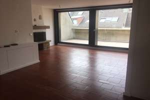 2,5-Zimmer-Wohnung mit Kamin und 2 Terrassen