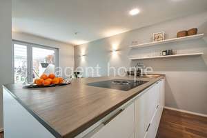 MÖBLIERT - CITY WOHNUNG - Tolle Wohnung mit Terrasse und Garten – Die vollständige Adresse der Immobilie erhältst du vom Anbieter., 70176 Rosenberg, Stuttgart – Vorschaubild 14