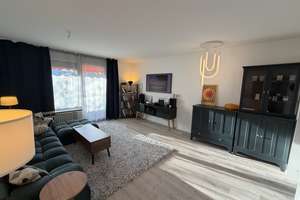Moderne, möblierte 2-Zimmer Wohnung mit Balkon, in ruhiger Lage – Die vollständige Adresse der Immobilie erhältst du vom Anbieter., 90473 Langwasser Südwest, Nürnberg – Vorschaubild 1