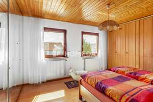 Reihenhaus mit Sonnengarten. Garage, 3 Zimmern und gemütlichem Dachgeschoss-Studio – Die vollständige Adresse der Immobilie erhältst du vom Anbieter., 72760 Reutlingen-Mitte, Reutlingen – Vorschaubild 12