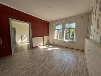 Villen-Leben mit Parkblick: Ihre Chance auf eine individuelle Beletage am Zittauer Stadtbad!