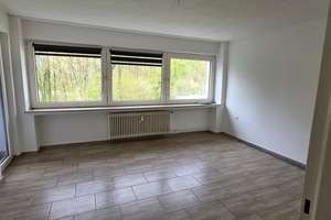 2-Zimmer Wohnung mit Balkon. Nähe Ruhrpark; energieeffiezentes Heizen – Werner Hellweg 461, 44894 Werne, Bochum – Vorschaubild 1