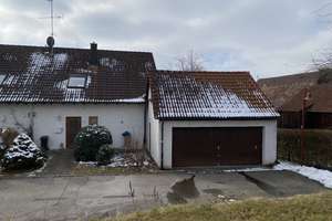Doppelhaushälfte, ca. 110 m² Wohnfläche, Doppelgarage, ruhige Wohnlage, sofort bezugsfrei – Drosselweg 4, 88376 Königseggwald – Vorschaubild 1