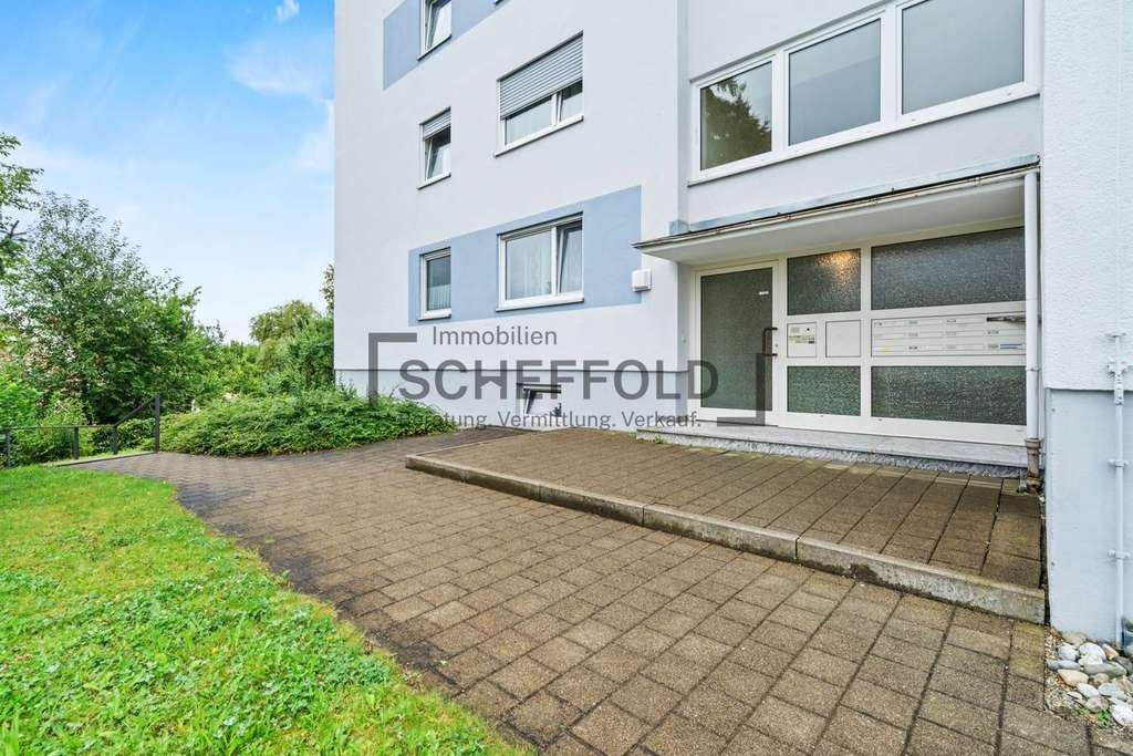 Immobilie in Ochsenhausen - Charmant und durchdacht! 4,5-Zimmer-Eigentumswohnung mit sonnigem Balkon - Bild 4