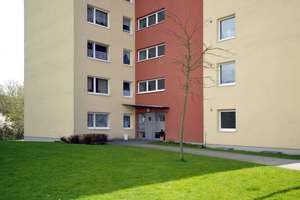 Sie möchten hoch hinaus? Schöne 2-Zimmerwohnung mit Balkon im Grünen – Freiburger Str. 17, 58091 Eilpe, Hagen – Vorschaubild 1