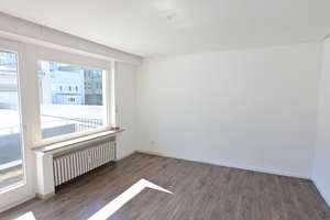 BO-Innenstadt - Helle 3,5 Zimmer Wohnung mit großer Dachterasse und Balkon zum entspannen! – Nordring 64, 44787 Gleisdreieck, Bochum – Vorschaubild 11