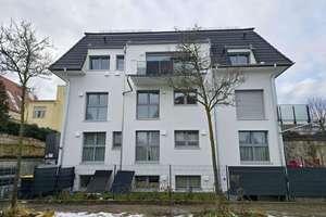 Neubau Erstbezug, KfW 55, Fußbodenheizung, großer Balkon, Stellplatz mit Vorrüstung Wallbox