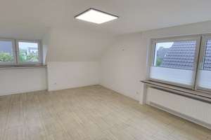 Gemütliche Wohnung im 1.OG - inklusive Einbauküche