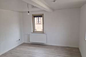 Geräumiges 4-Zimmer Einfamilienhaus in Rödersheim-Gronau – Hauptstraße 107, 67127 Rödersheim-Gronau – Vorschaubild 1