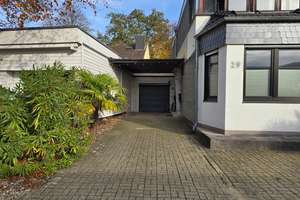 Hinein ins Familienglück – großzügiges Reihenendhaus in Moers-Schwafheim – Die vollständige Adresse der Immobilie erhältst du vom Anbieter., 47447 Schwafheim, Moers – Vorschaubild 2