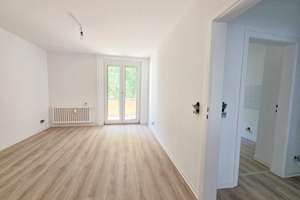 Frisch modernisiert mit Balkon und Blick ins Grüne. Hagen Haspe HS25WE09 – Hasperbruch 25, 58135 Haspe-Ost, Hagen – Vorschaubild 3