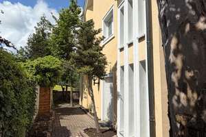 Endhaus als Niedrigstenergiehaus in sehr ruhiger guter Lage – Die vollständige Adresse der Immobilie erhältst du vom Anbieter., 65232 Taunusstein – Vorschaubild 3