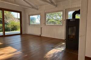 Charmantes 2,5-Zimmer-Einfamilien-Holzhaus in idyllischer Waldsiedlung mit großzügigem Garten  – In der Lohe 2, 85416 Langenbach – Vorschaubild 27
