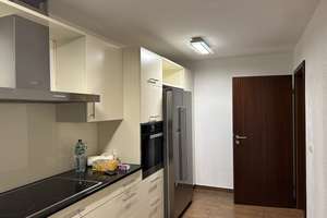 Geräumige 4-Zimmer Wohnung mit Tiefgaragenstellplatz und Ebk in Schwetzingen – Die vollständige Adresse der Immobilie erhältst du vom Anbieter., 68723 Schwetzingen – Vorschaubild 1