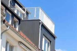 ++OASE IN NIPPES -  BESTE LAGE  - 2 - ZIMMER - WOHNUNG  MIT SONNENTERRASSE - MODERNISIERT++
