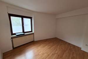 Stilvolle, gepflegte 2-Zimmer-Erdgeschosswohnung mit EBK in Karlsruhe – Cäciliastraße 28, 76133 Beiertheim-Bulach, Karlsruhe – Vorschaubild 5