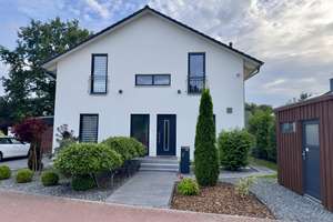 Direkt einziehen! - Exklusives Einfamilienhaus in Breiholz – Lohe 8, 24797 Breiholz – Vorschaubild 2