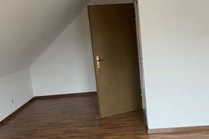 Gemütliche 3-ZKB im DG mit Balkon zum Wohlfühlen – Am Heidekotten 22, 49086 Voxtrup, Osnabrück – Vorschaubild 2