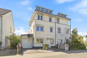 # Lifestyle trifft Energieeffizienz# – Die vollständige Adresse der Immobilie erhältst du vom Anbieter., 53175 Hochkreuz, Bonn – Vorschaubild 41
