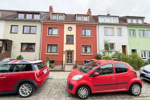 Attraktives Mehrfamilienhaus mit Entwicklungspotenzial in Bremen – Kapitalanlage mit 5 Wohneinheiten – Die vollständige Adresse der Immobilie erhältst du vom Anbieter., 28207 Hastedt, Bremen – Vorschaubild 2