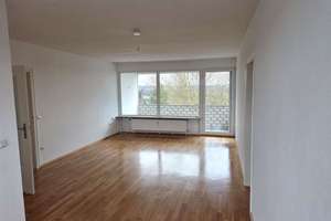 Attraktive 4-Zimmer-Wohnung mit Weitblick in Kirchrode! – Lange-Feld-Straße 43, 30559 Kirchrode, Hannover – Vorschaubild 1
