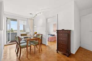 HOCH HINAUS – Gepflegte 3-Zimmer-Wohnung mit traumhaftem Fernblick & TG in Stuttgart-Möhringen – Die vollständige Adresse der Immobilie erhältst du vom Anbieter., 70567 Möhringen-Ost, Stuttgart – Vorschaubild 5
